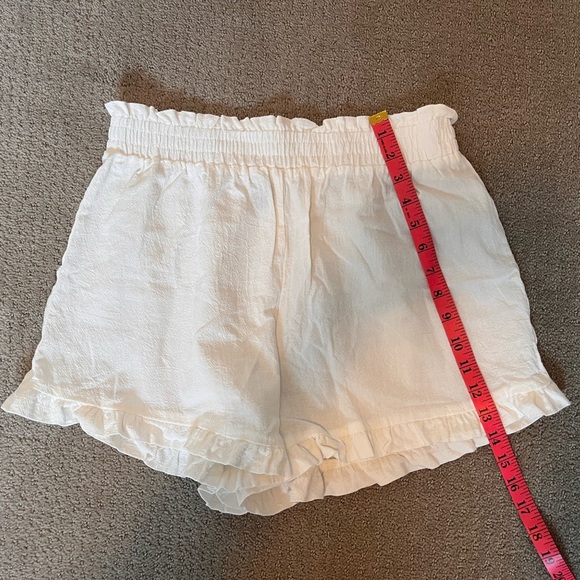 SHEIN White Ruffle Detail Shorts - Picture 7 of 8